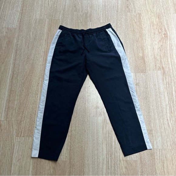 Banana Republic Athletic Style Mid Rise Ankle Pants Size 6 - Picture 7 of 13